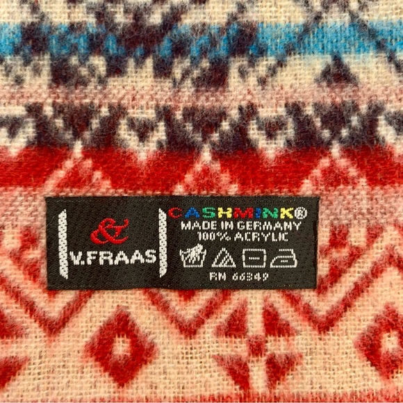 V. Fraas Cashmink Scarf - Picture 6 of 6